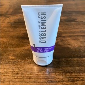 •Rodan + Fields Unblemished Step 1 NWT•